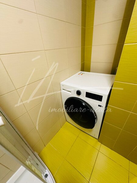 Decebal, str. Delea Noua 24, mutare imediata